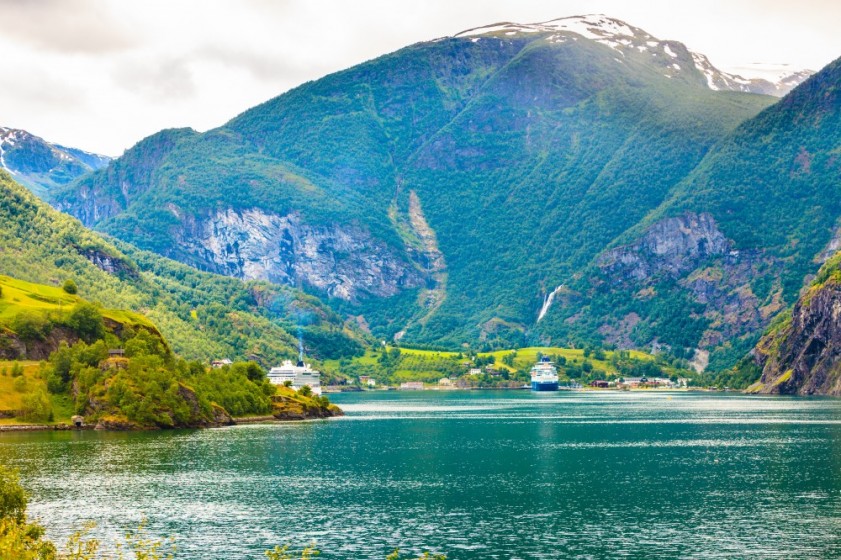 BIG Mountains landscape and big cruise ship on fjord Sognefjord in Flam Norway Scandinavia. 1670508020730